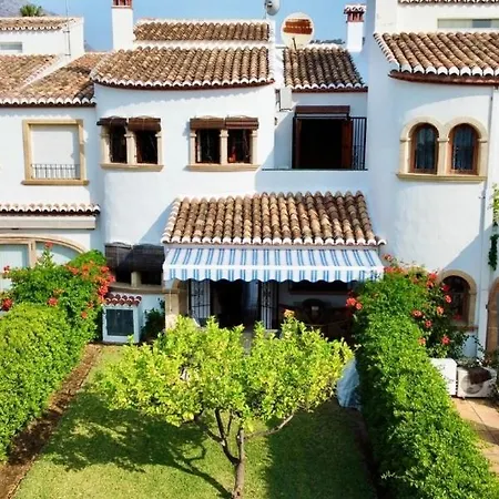 Villa 3 Bedroom House Near The In Javea Platja de Larenal