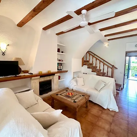 3 Bedroom House Near The In Javea Platja de Larenal